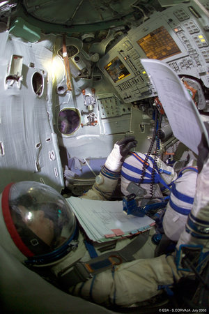 Thomas Reiter during a training session inside the Soyuz TMA simulator