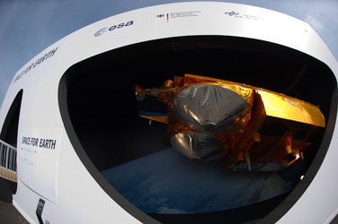CryoSat-2 full-scale model